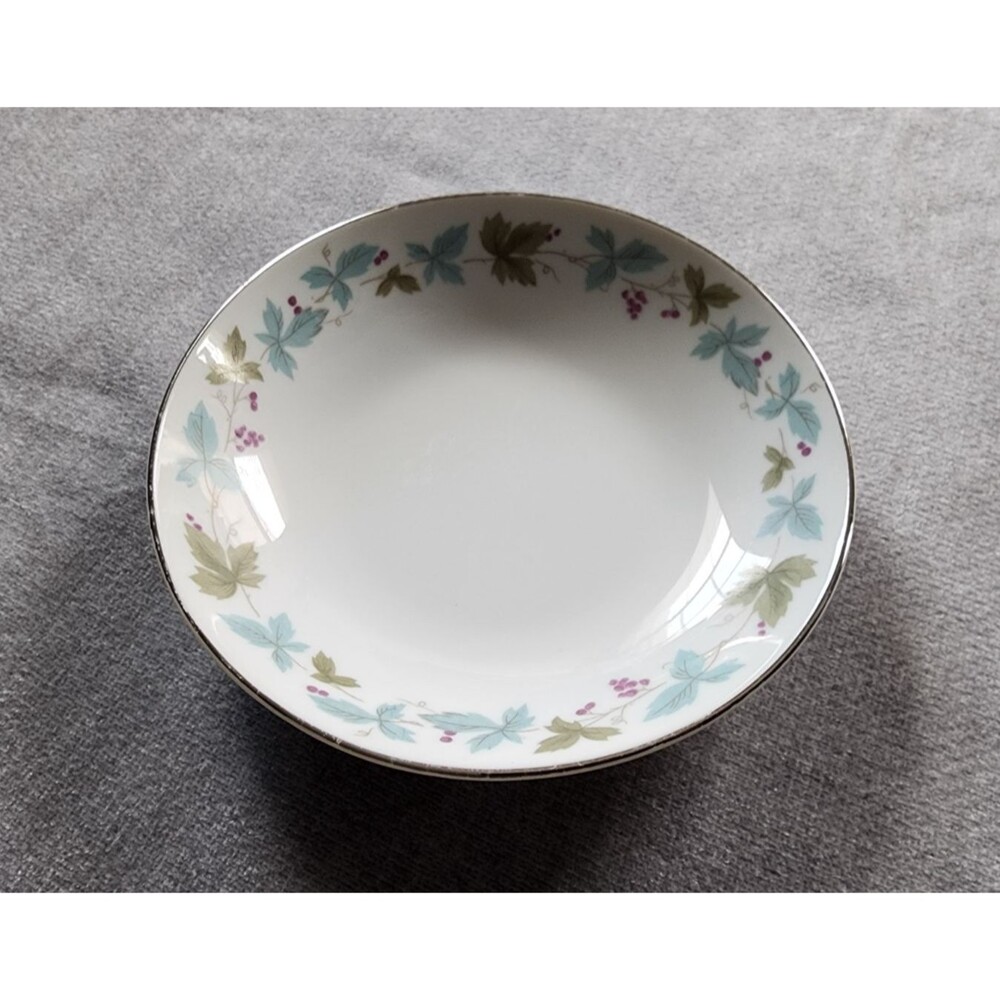 Vintage Fine China Japan 6701 Serving Bowl Floral Gold Trim Dish
